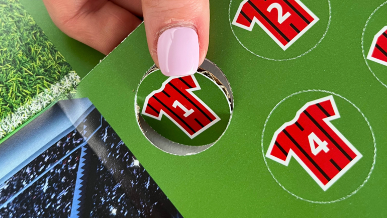 Präsentkarton Surprise "Fußball"