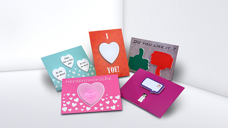 Verschiedene Karten mit Aufdruck und 3D Effekt