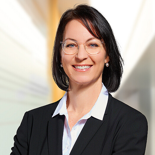 Stefanie Wieckenberg, KARL KNAUER KG