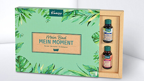Schachtel zum Aufschieben mit kleinen Fläschchen